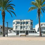 Apt Magnifics With Sea View By Js Villas